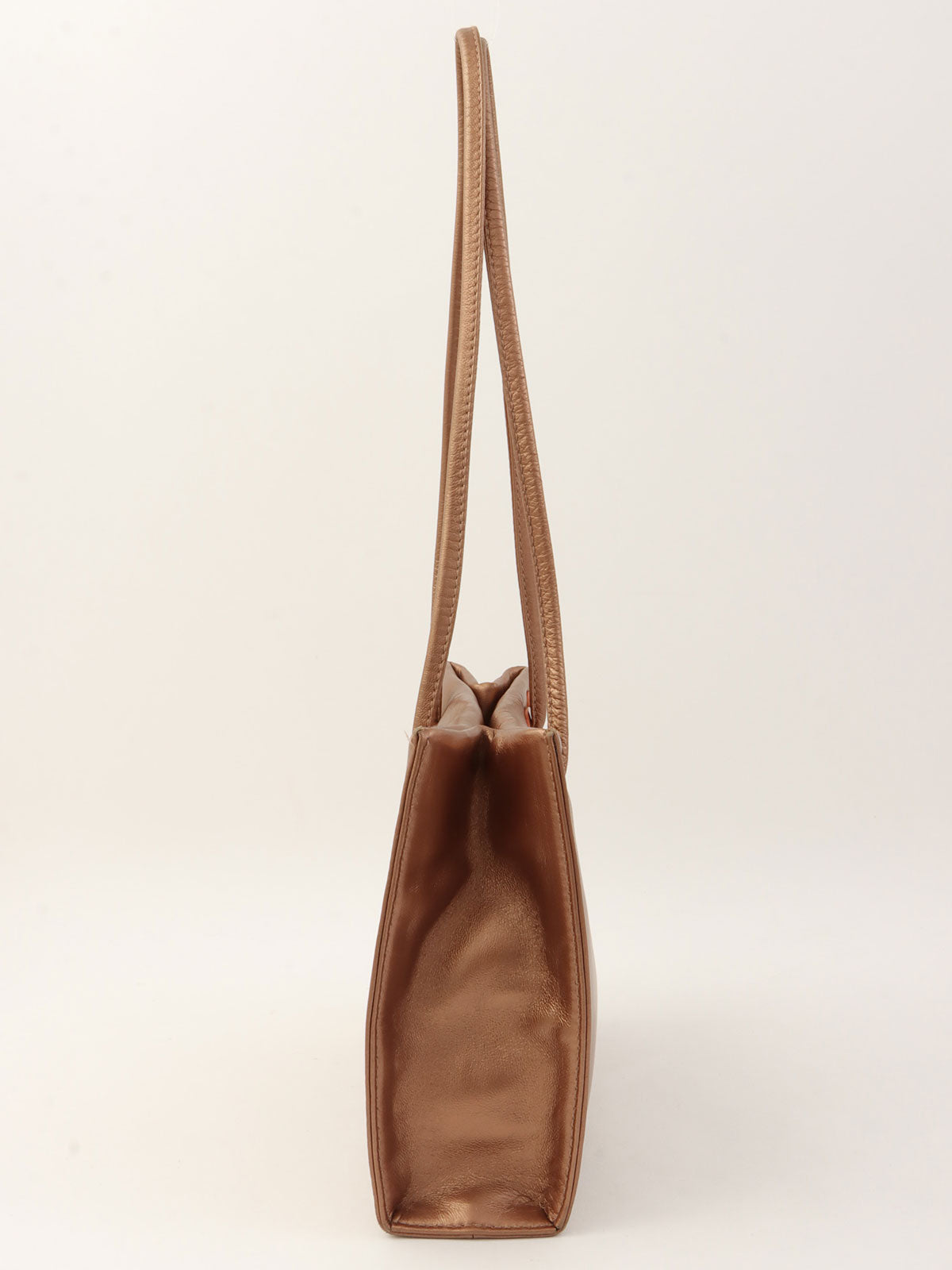 ロゴプレートハンドバッグ メタリックブラウン