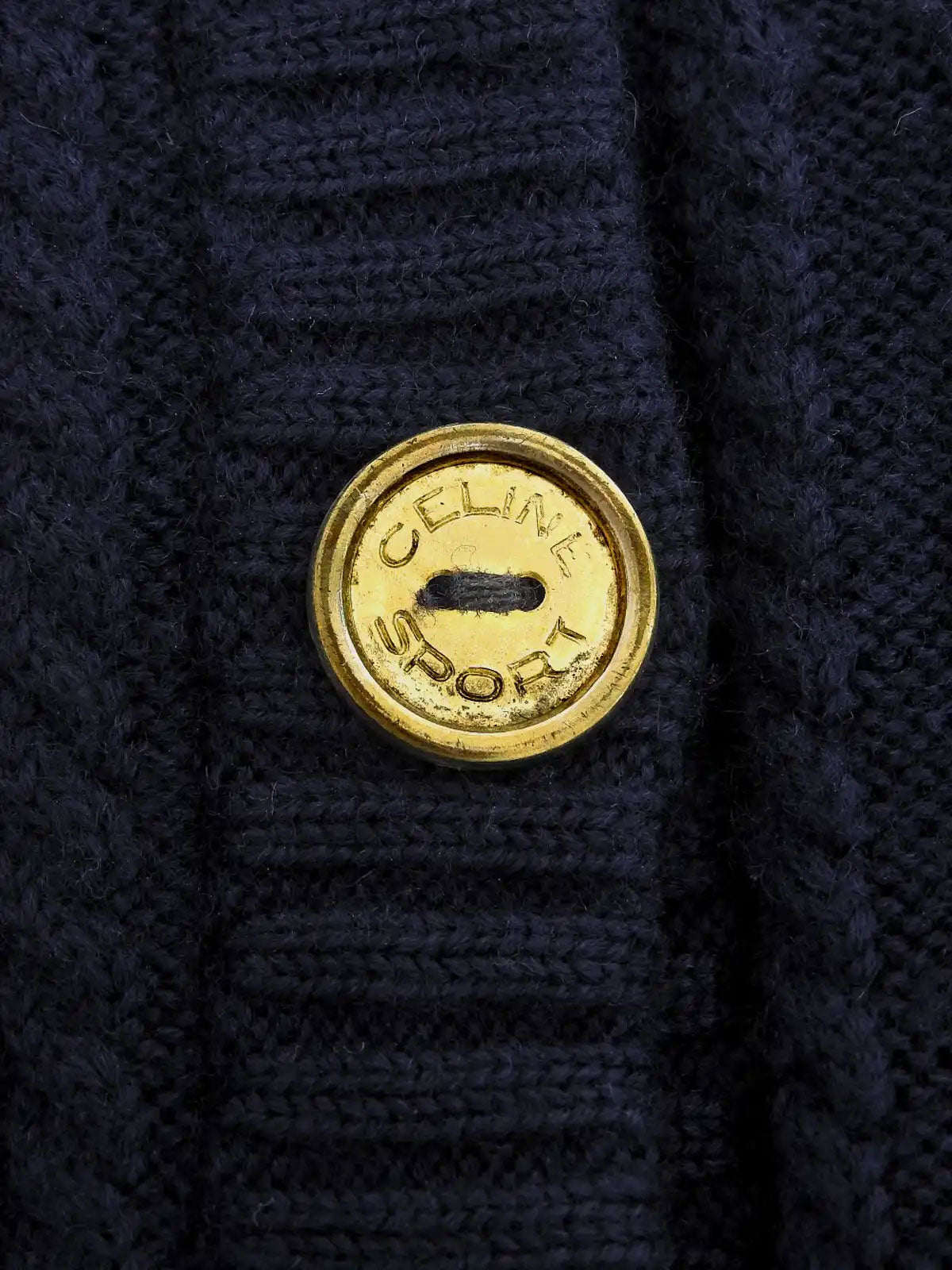 ウールケーブルニットロゴボタンカーディガン ネイビー