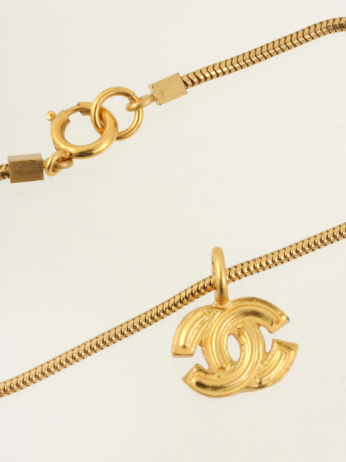 2001 CC mark plate bracelet gold