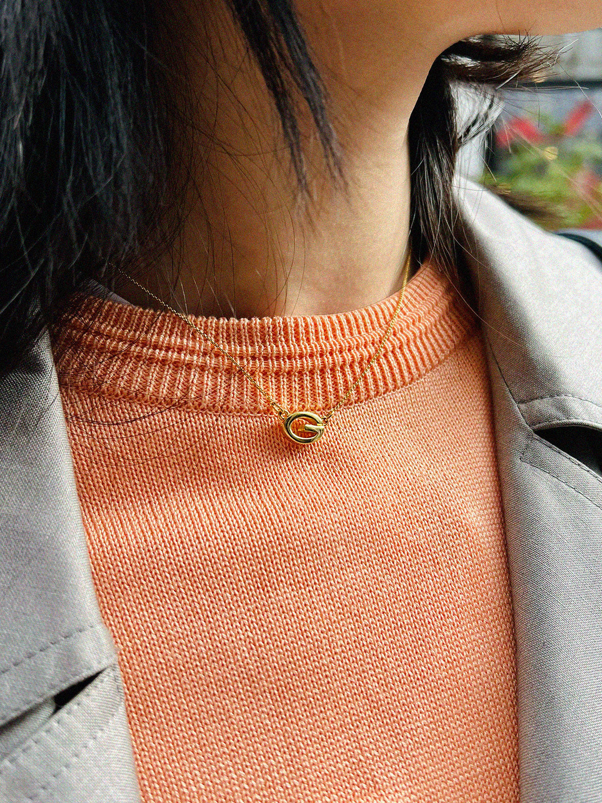 Gロゴプレートネックレス ゴールド