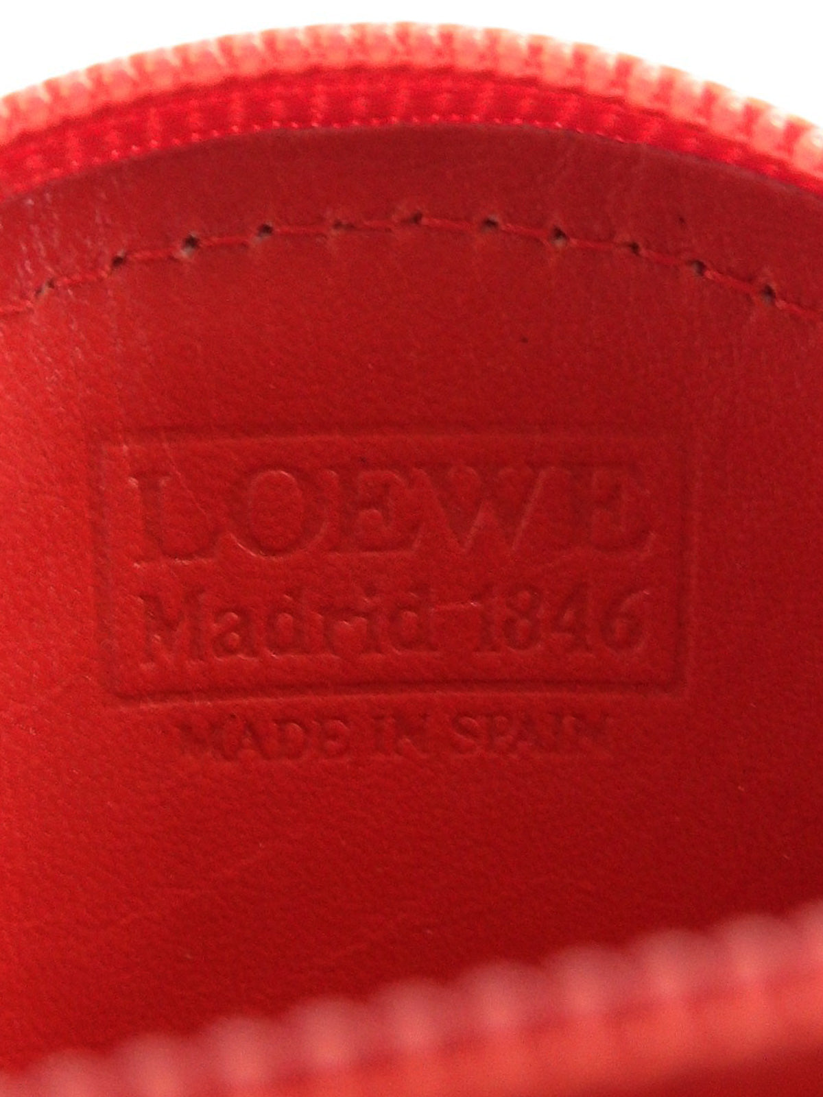 Round Anagram Embossed Coin Case, Red