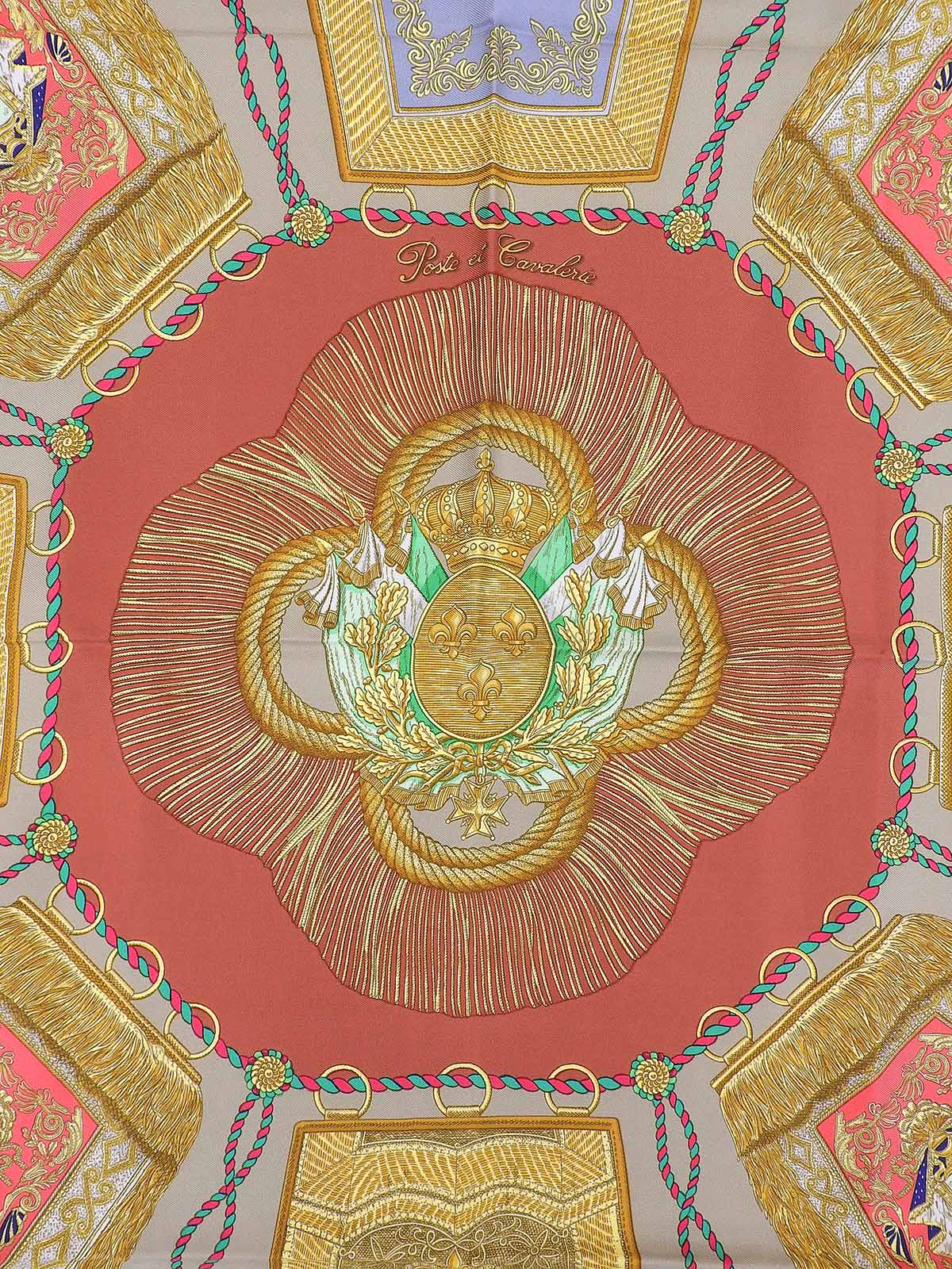 カレ90　Poste Et Cavalerieパターンスカーフ　テラコッタ/マルチ