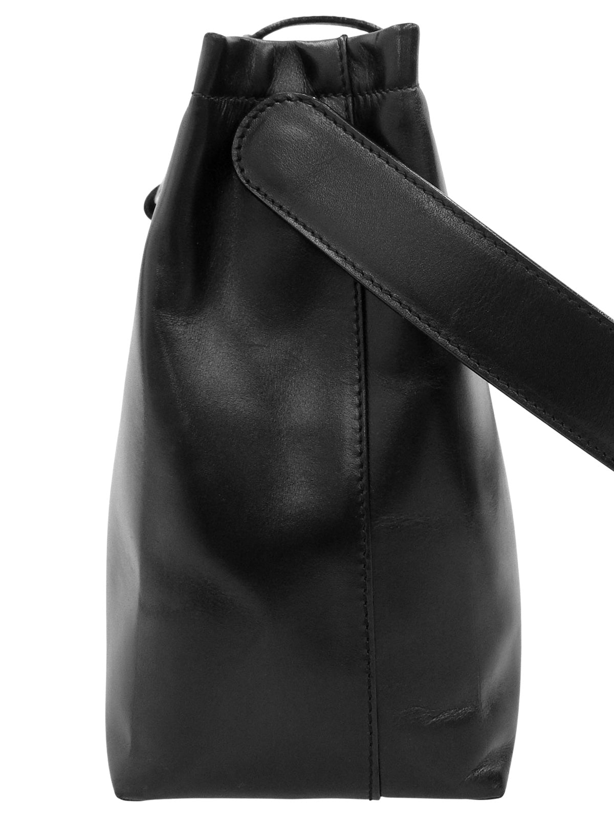 ヴァラプレートショルダーバッグ ブラック