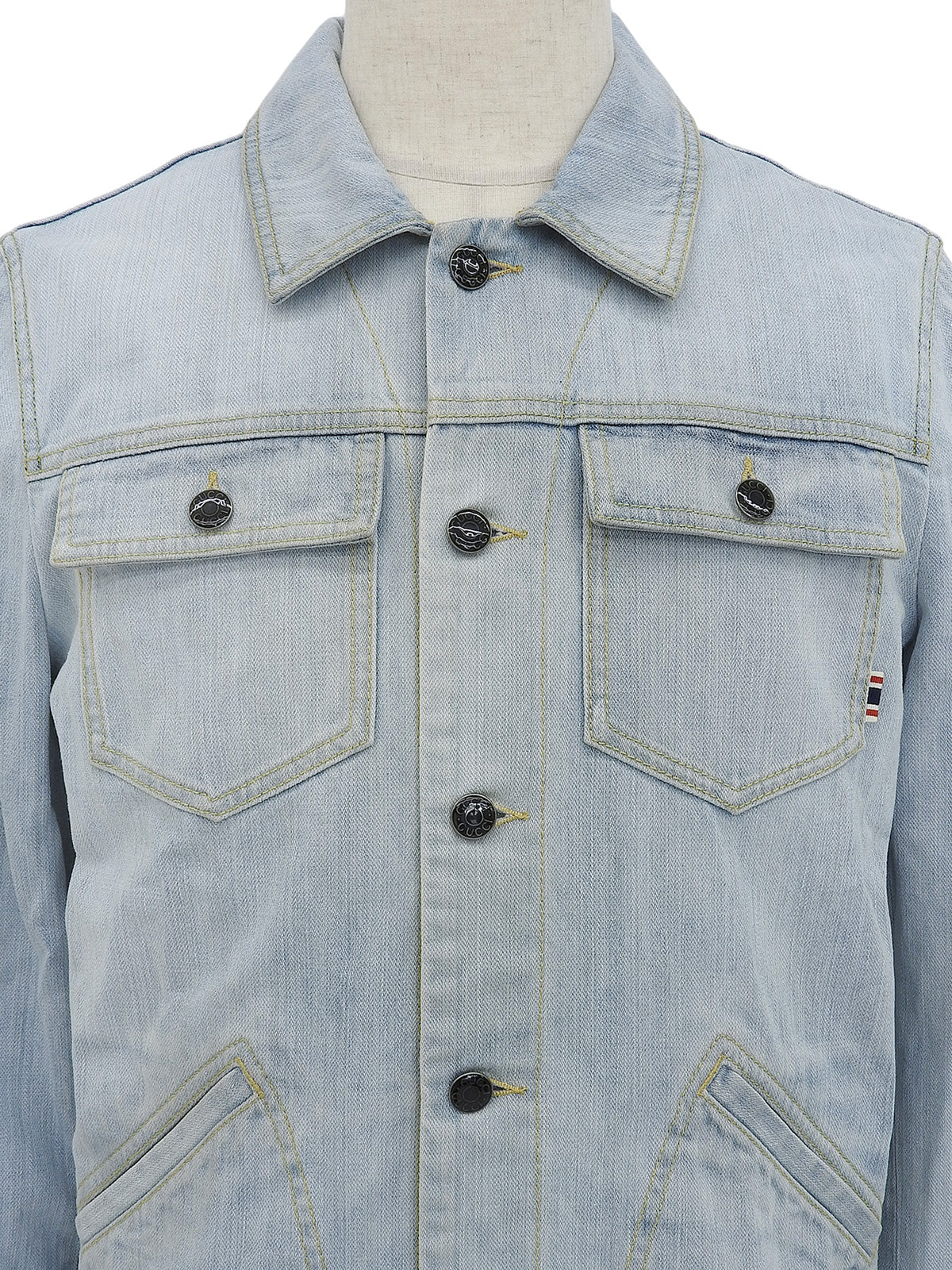 ロゴボタンデニムジャケット ライトブルー