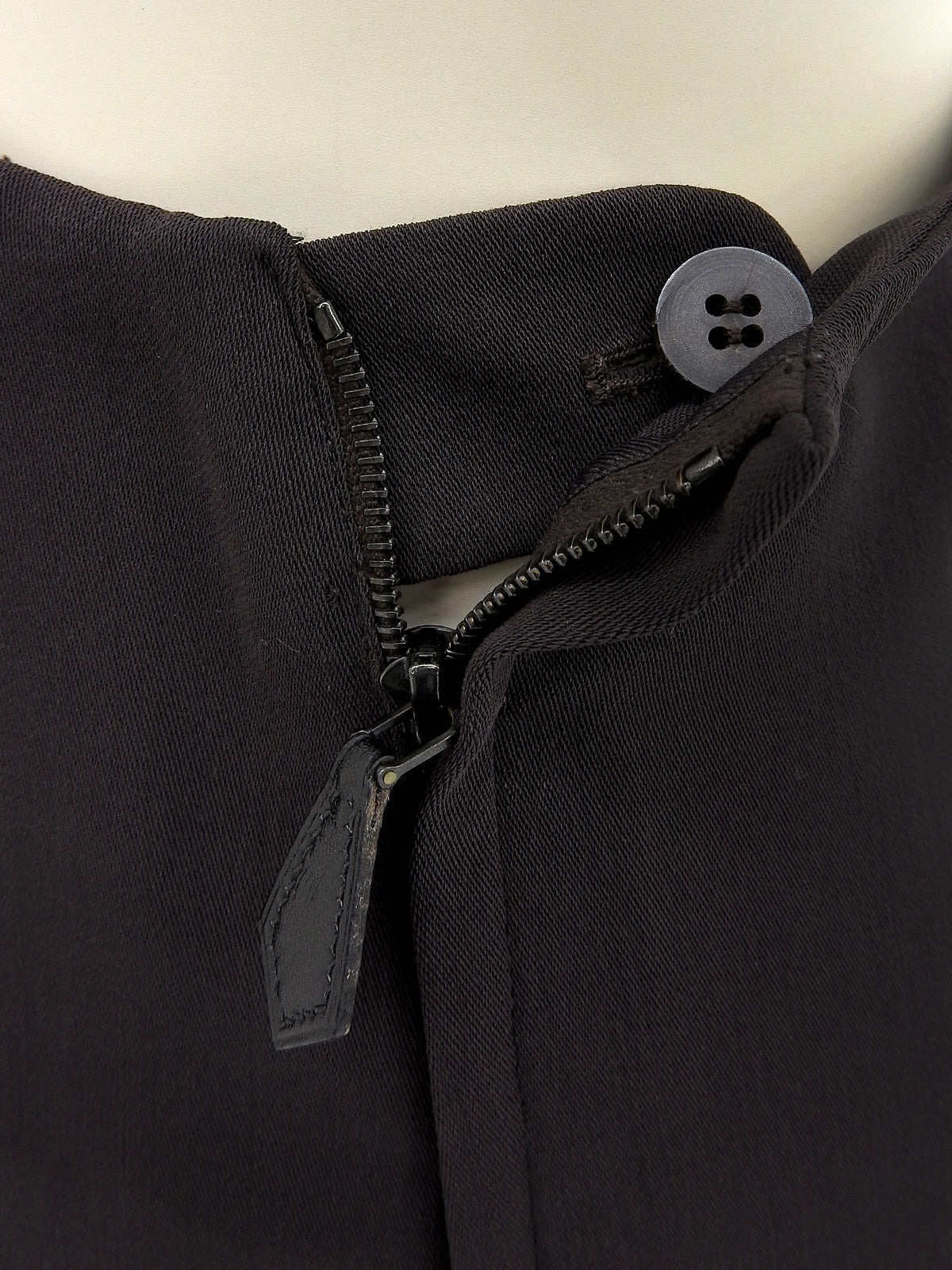 Wool tight skirt dark brown