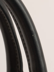 マカダムパターンロゴエンボスハンドバッグ ダークブラウン/ブラック