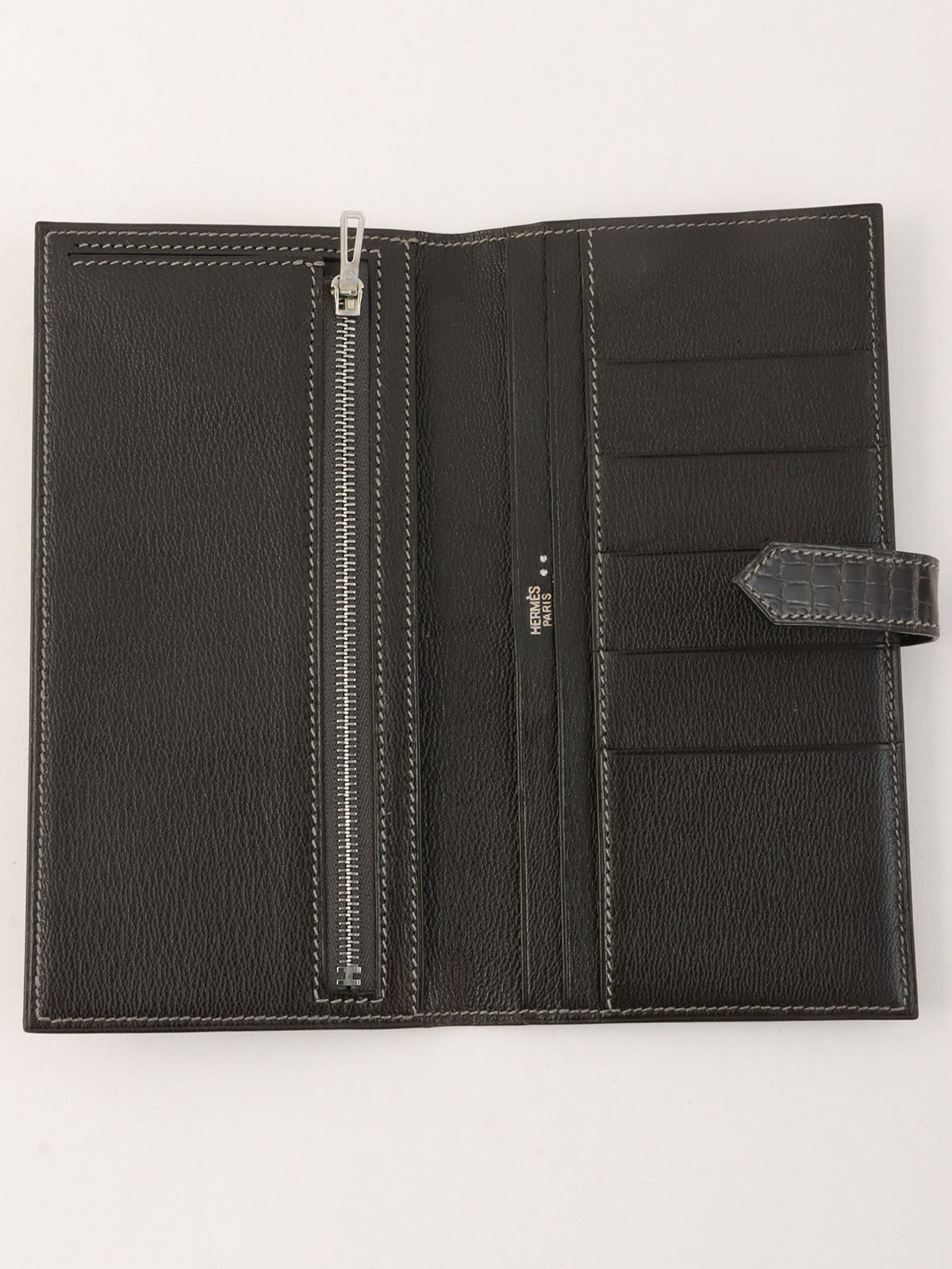 2004年製 ニロティカスベアンクラシックウォレット グラファイト