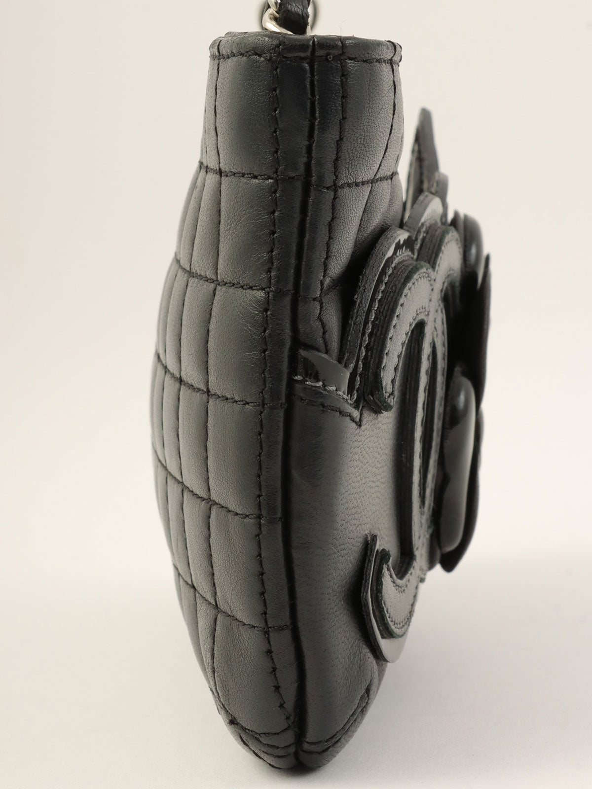 2005年頃製 チョコバーカメリアCCマークチェーンバッグミニ ブラック