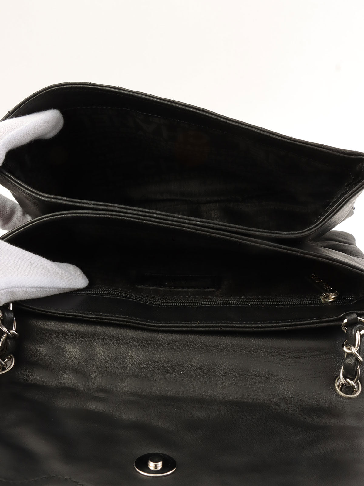 Camellia Chocolate Bar Chain Bag, Black, circa 2005