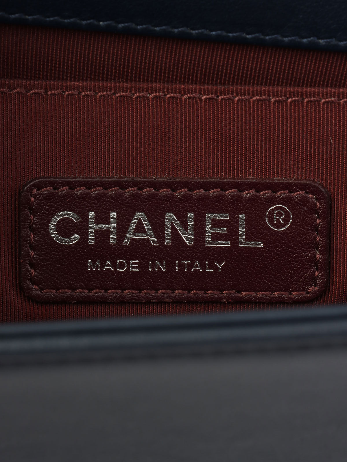 2014年頃製 ベロアボーイシャネルチェーンショルダーバッグ ネイビー