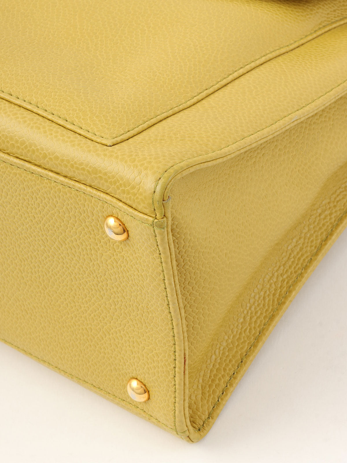 1998 Caviar Skin CC Turn Lock Chain Tote Bag in Lime Green