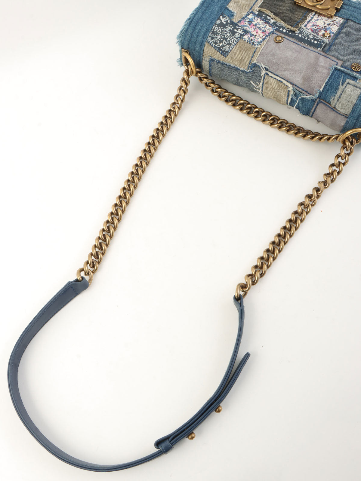 2014年頃製 デニムパッチワークボーイシャネルチェーンショルダーバッグ ブルー／マルチ