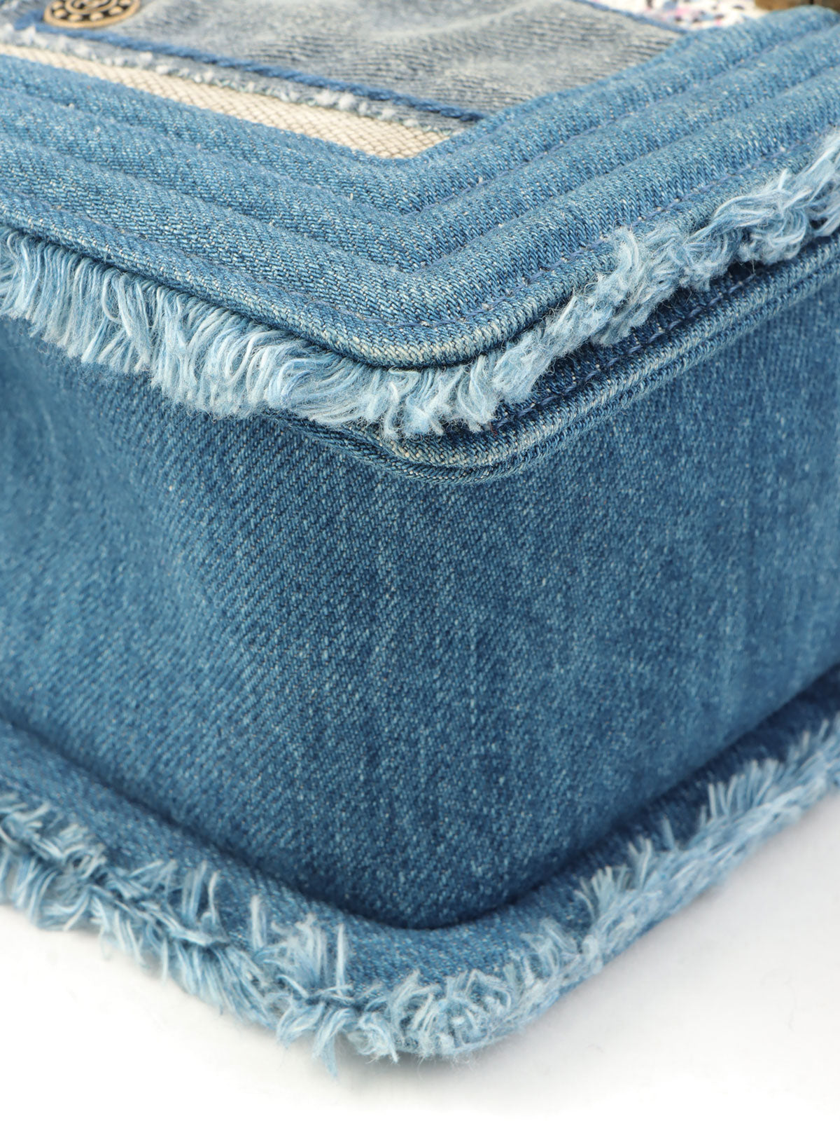 2014年頃製 デニムパッチワークボーイシャネルチェーンショルダーバッグ ブルー／マルチ