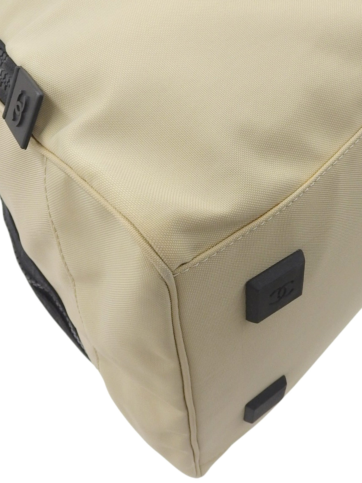 2001 Sports Line CC Mark Boston Bag, Beige/Black