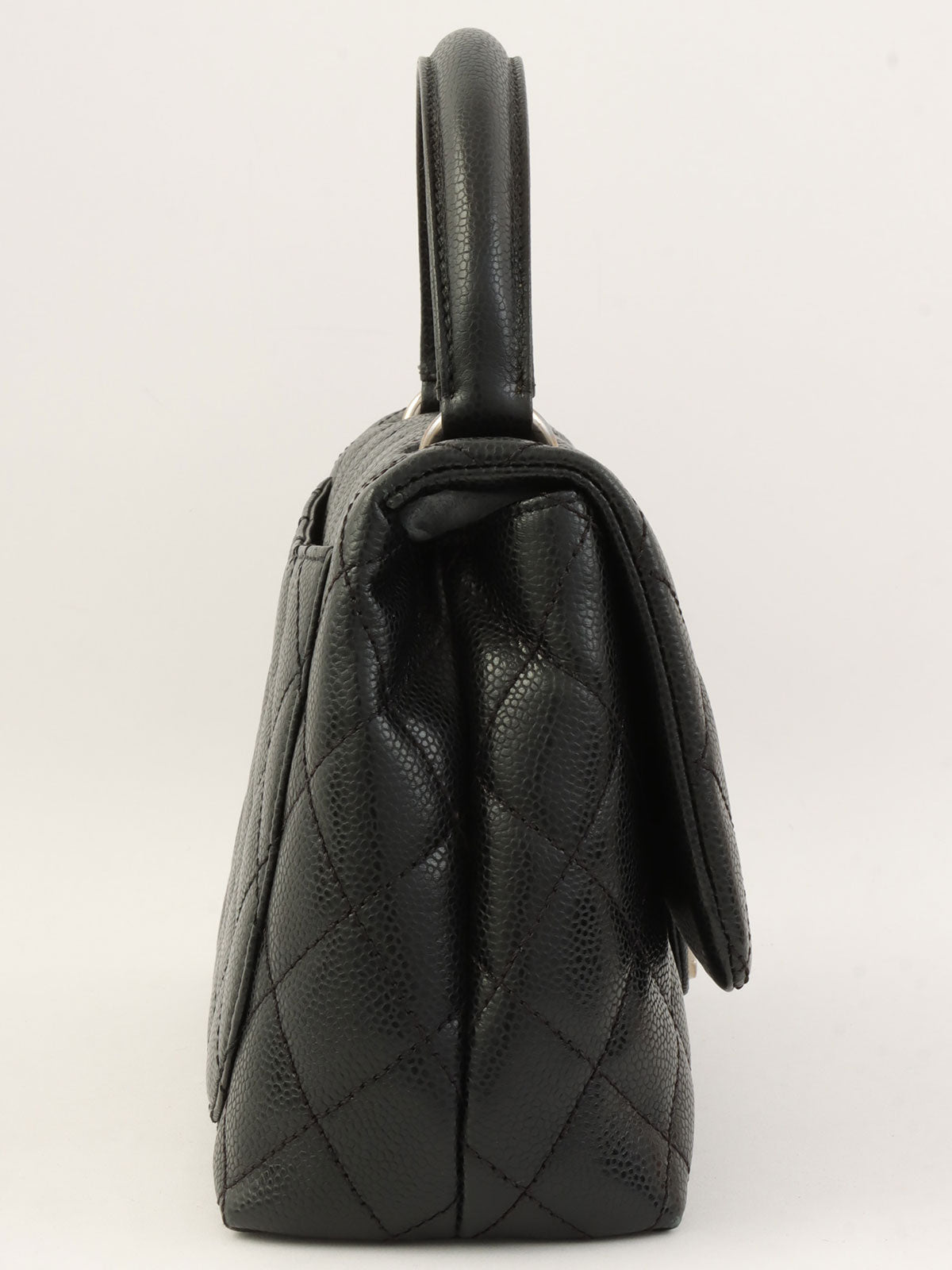 2009年頃製 キャビアスキンCCターンロックハンドバッグ ブラック