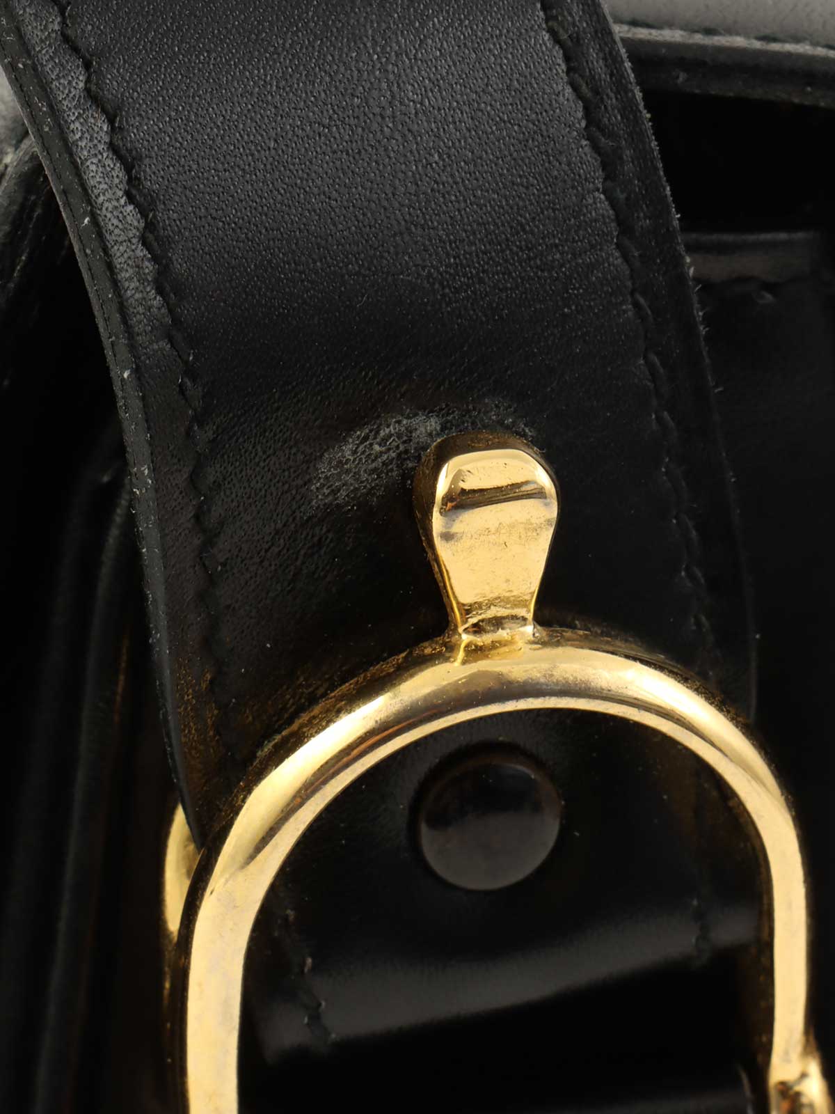 ホースキャリッジプレートショルダーバッグ　ブラック