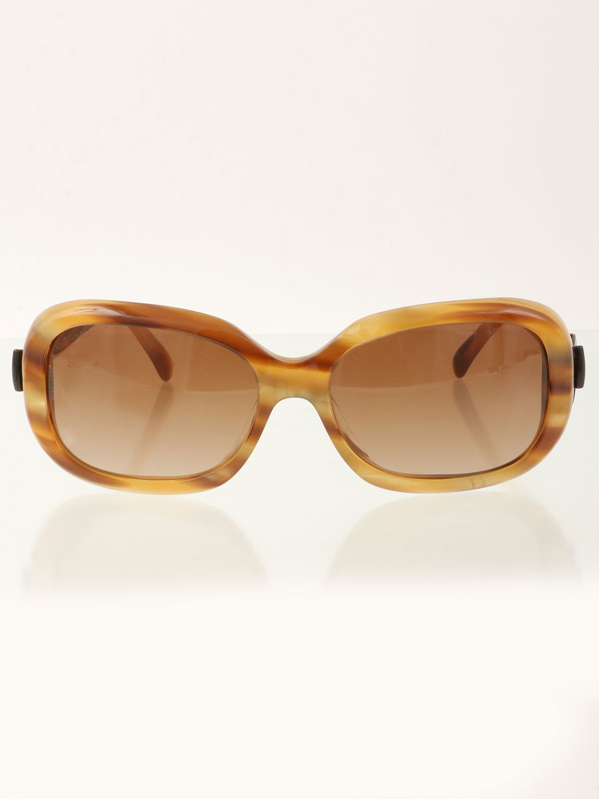 棕色大理石纹侧边丝带CC标志太阳镜，棕色