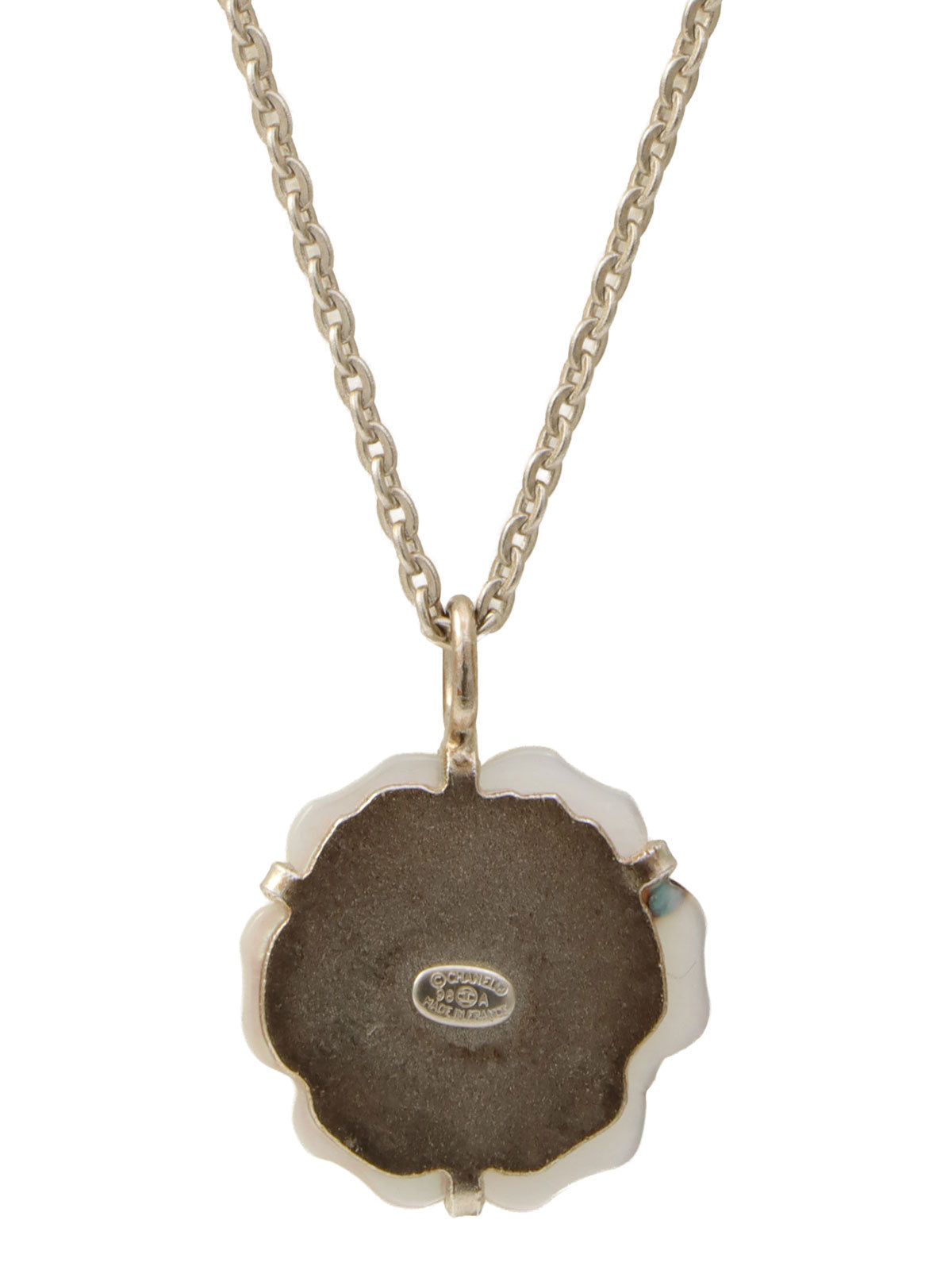 1998 Pearl Camellia Motif Necklace Silver/Shell