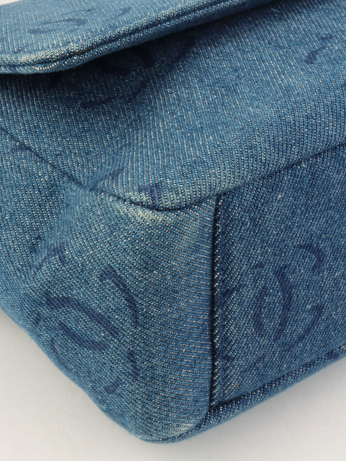 2001年頃製 デニムCCマークターンロックワンショルダーバッグ ネイビー