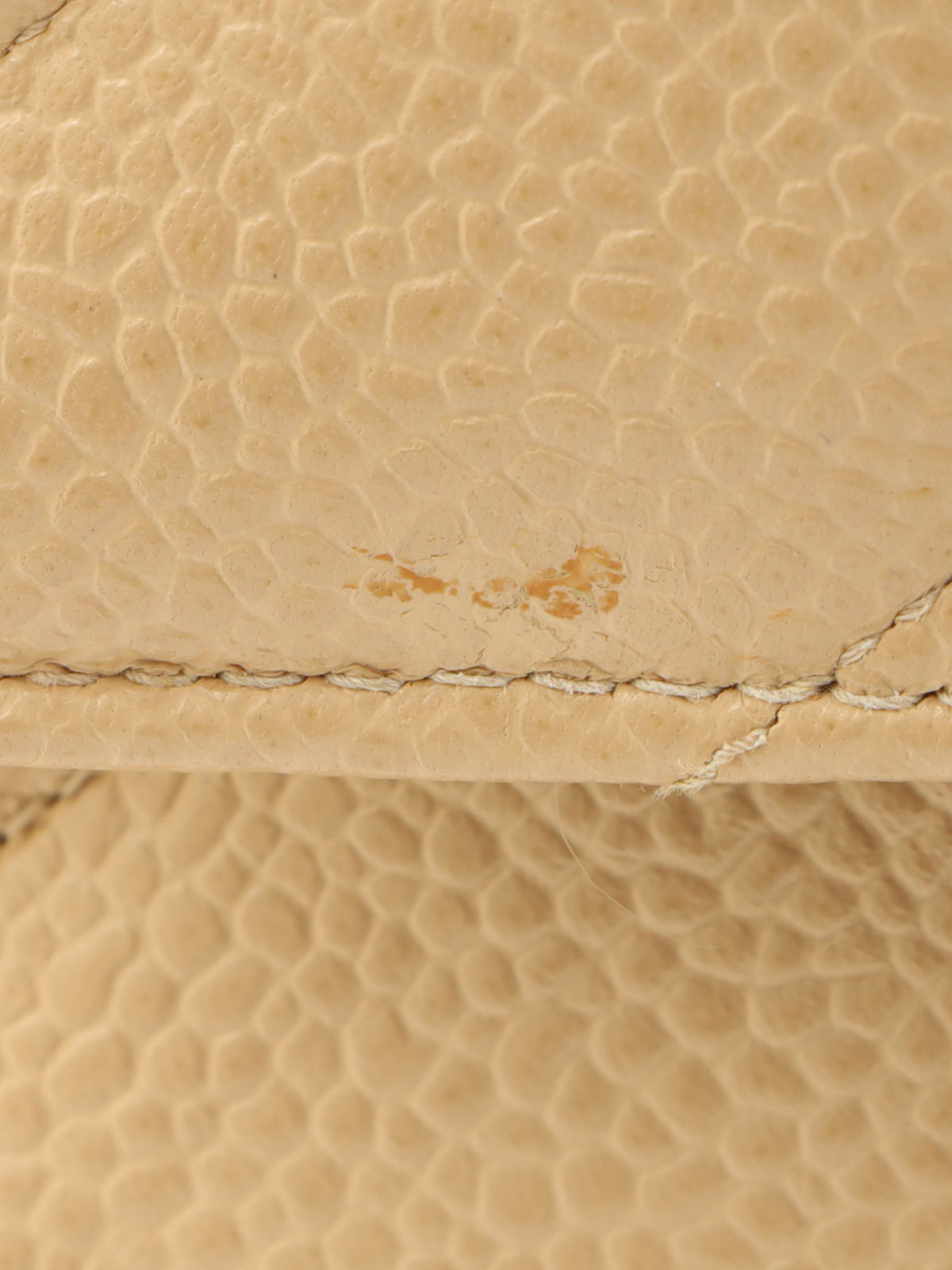 1995年頃製 キャビアスキンバイアスステッチチェーンショルダーバッグ ベージュ