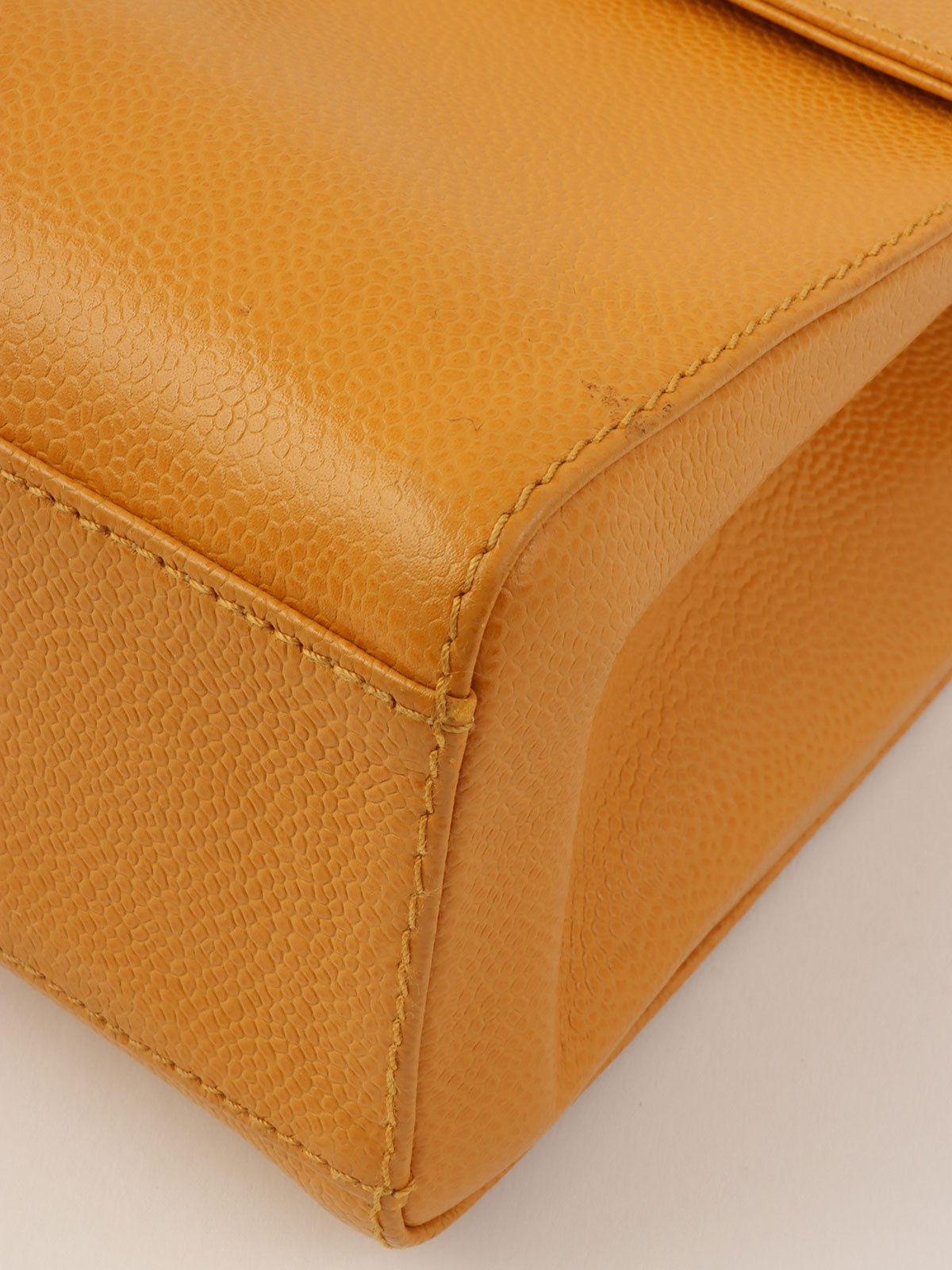 2000年頃製 キャビアスキンCCターンロックウッドハンドルバッグ マンダリンオレンジ