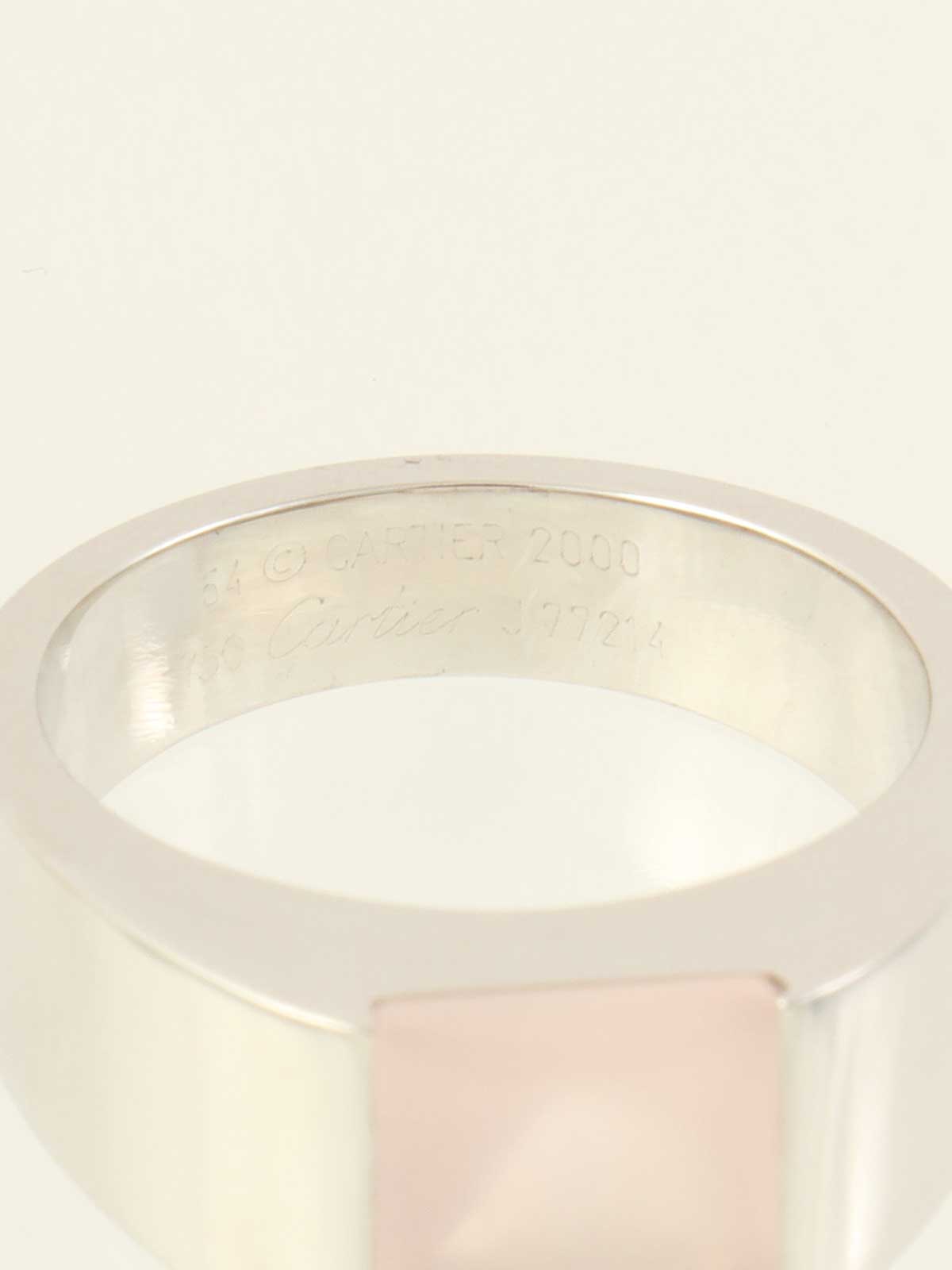 K18WG rose quartz ring in white gold