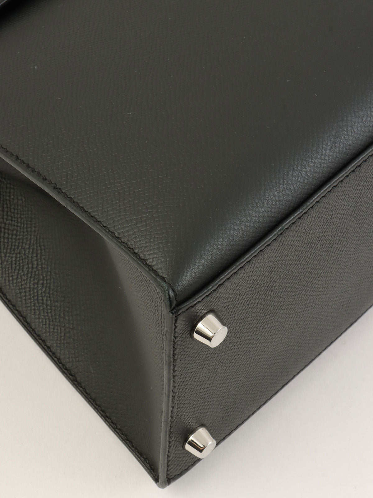 2011年凯利28号黑色