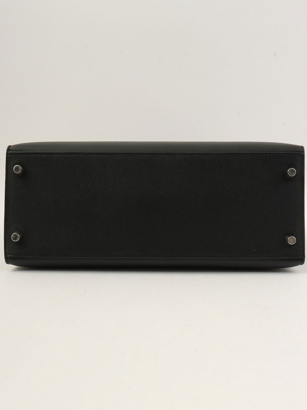 2011年凯利28号黑色