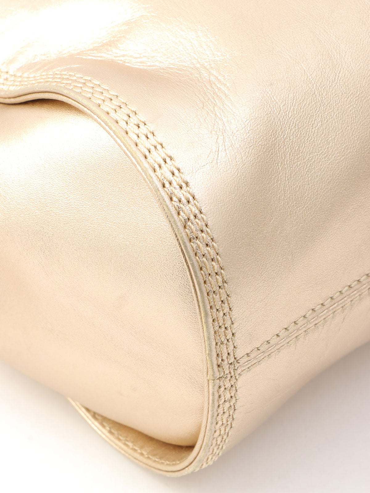 Anagram Stitch Handbag in gold