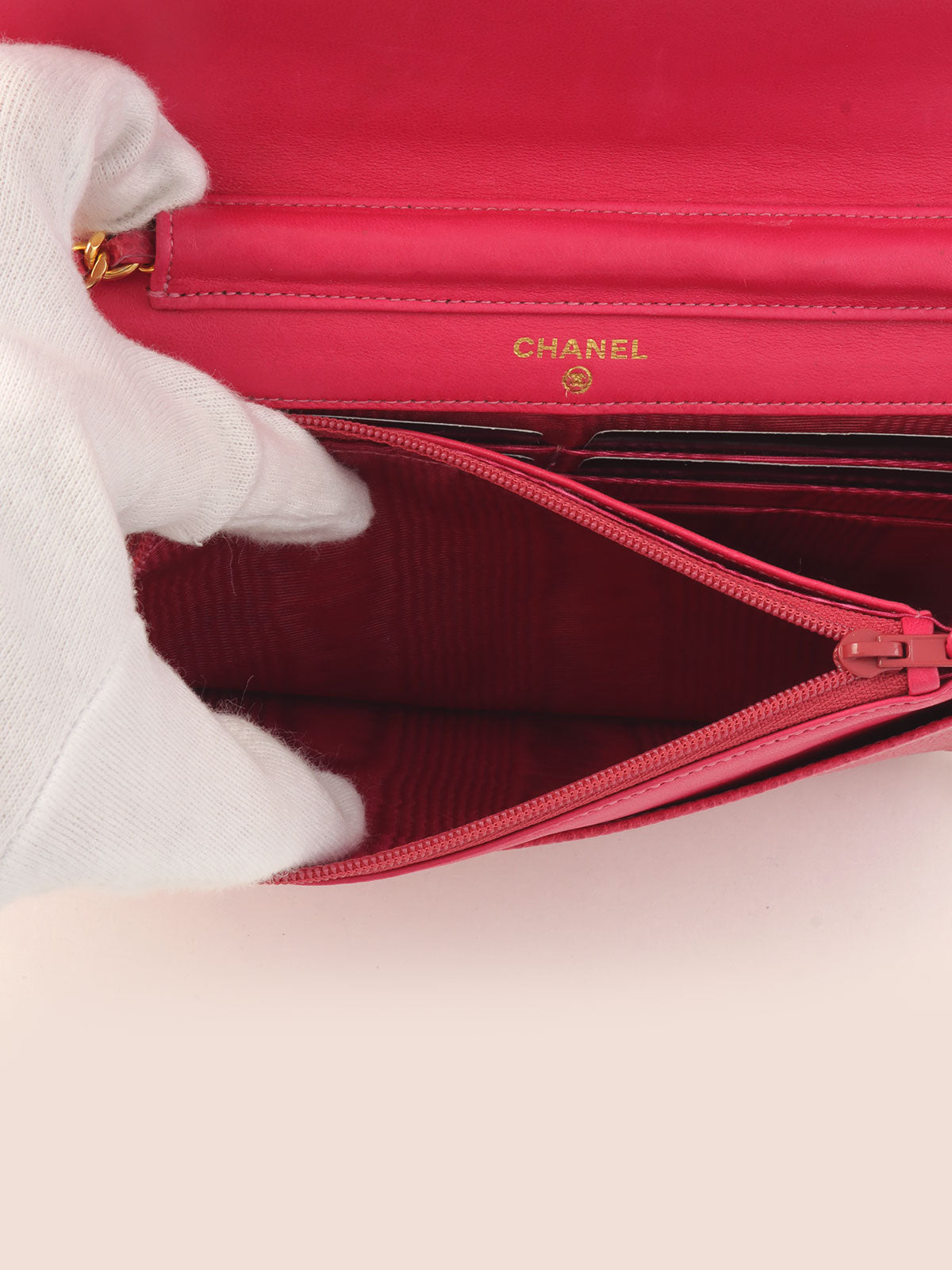 1998 Caviar Skin CC Mark Stitch Chain Wallet, Pink