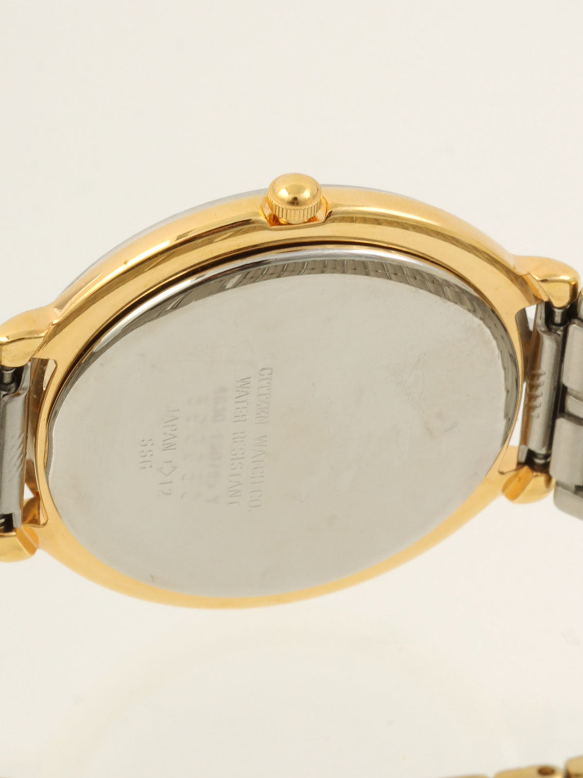 ラウンドロゴフェイスウォッチ　シルバー/ゴールド