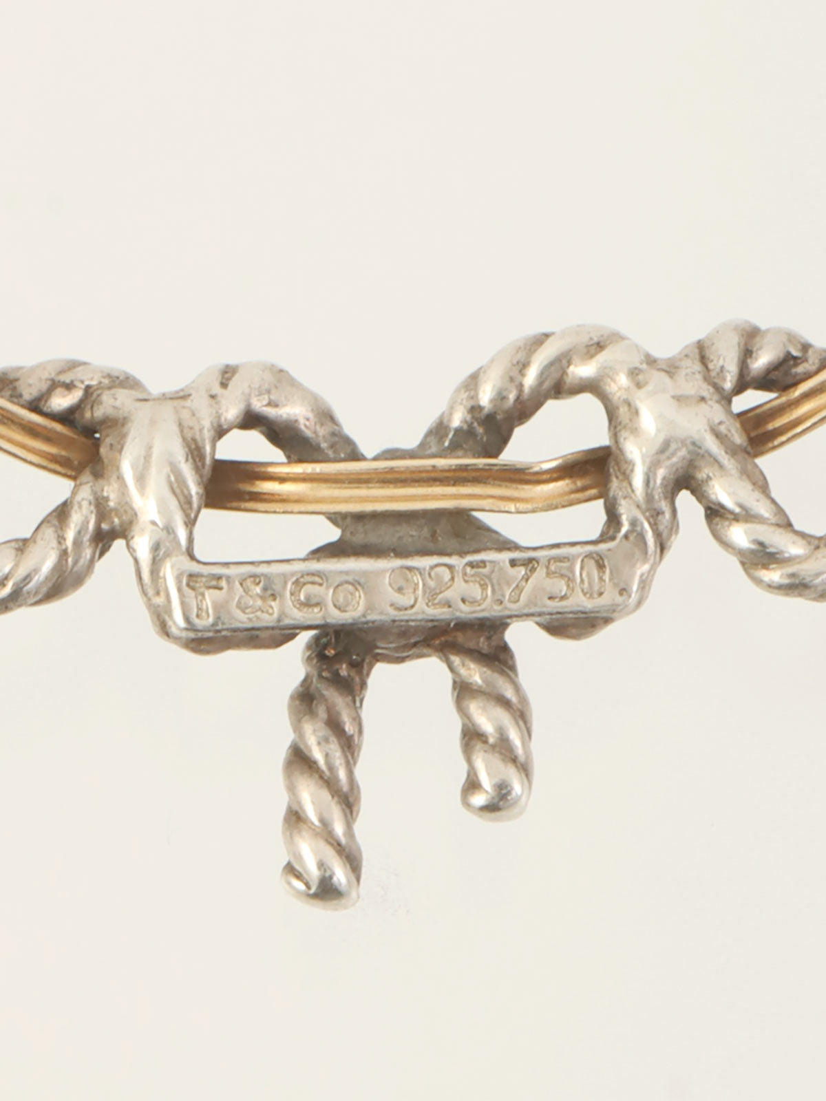 18K925 Twisted Triple Ribbon Necklace in Silver/Gold