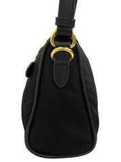 ナイロンロゴプレートワンショルダーバッグ ブラック