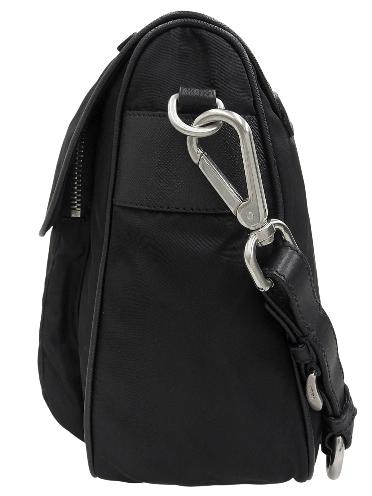 ナイロンロゴプレートワンショルダーバッグ ブラック