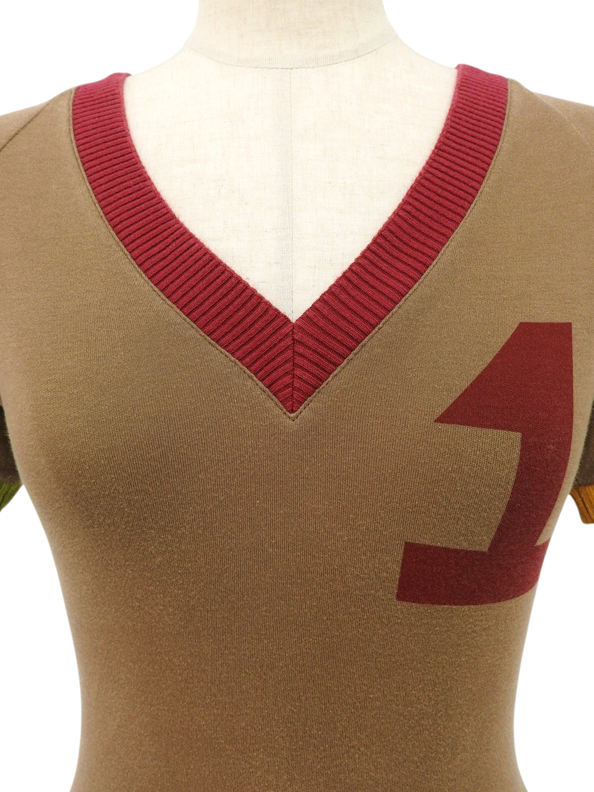 コットンラスタVネックハーフスリーブトップス　ブラウン/マルチ