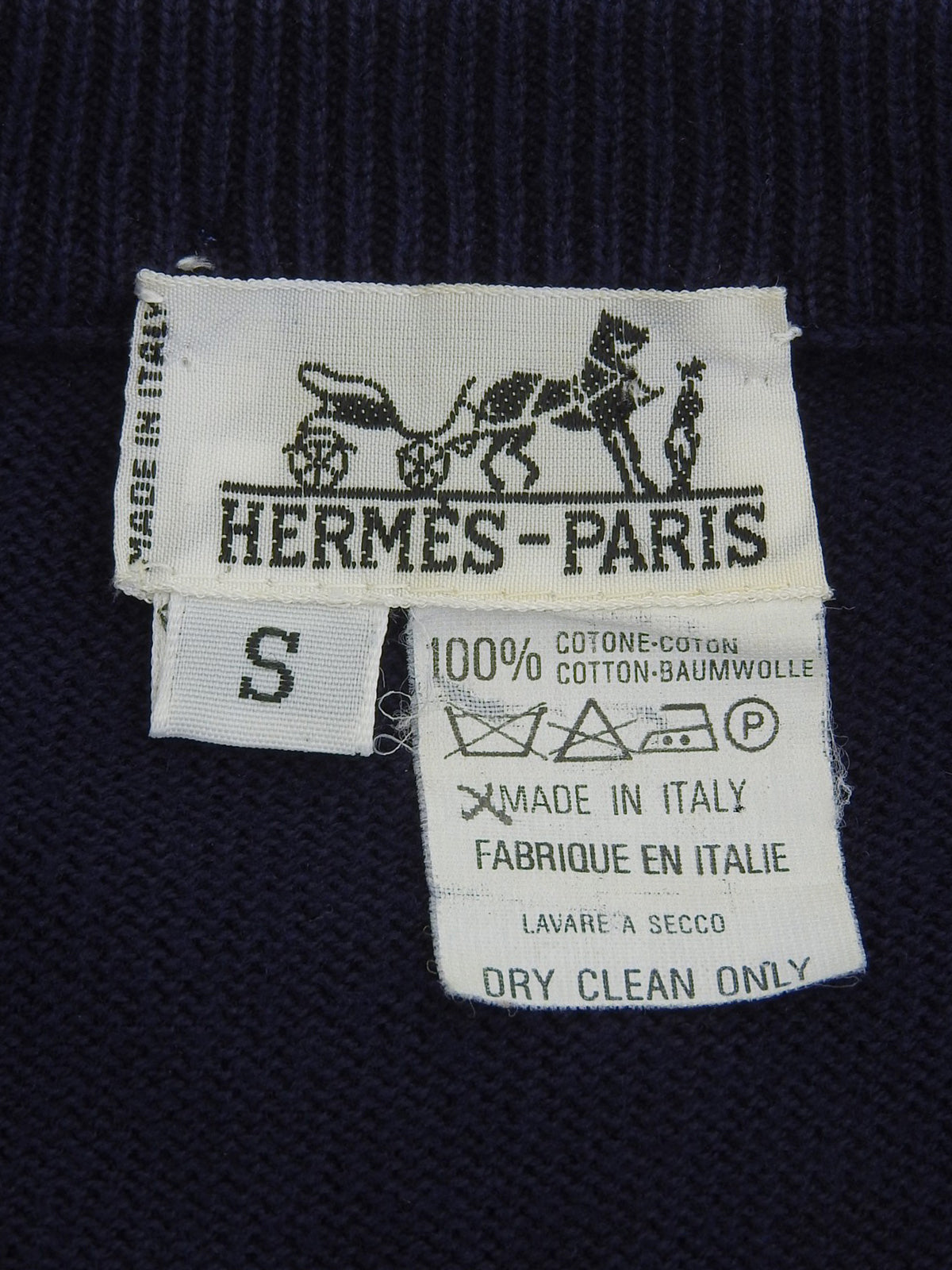 Navy cotton knit long-sleeved top