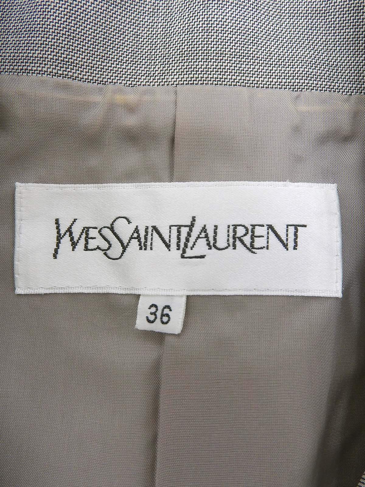 大理石纹纽扣套装 浅灰色