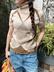 ウールダイヤパターン半袖タートルネックニットトップス ベージュ/ブラウン