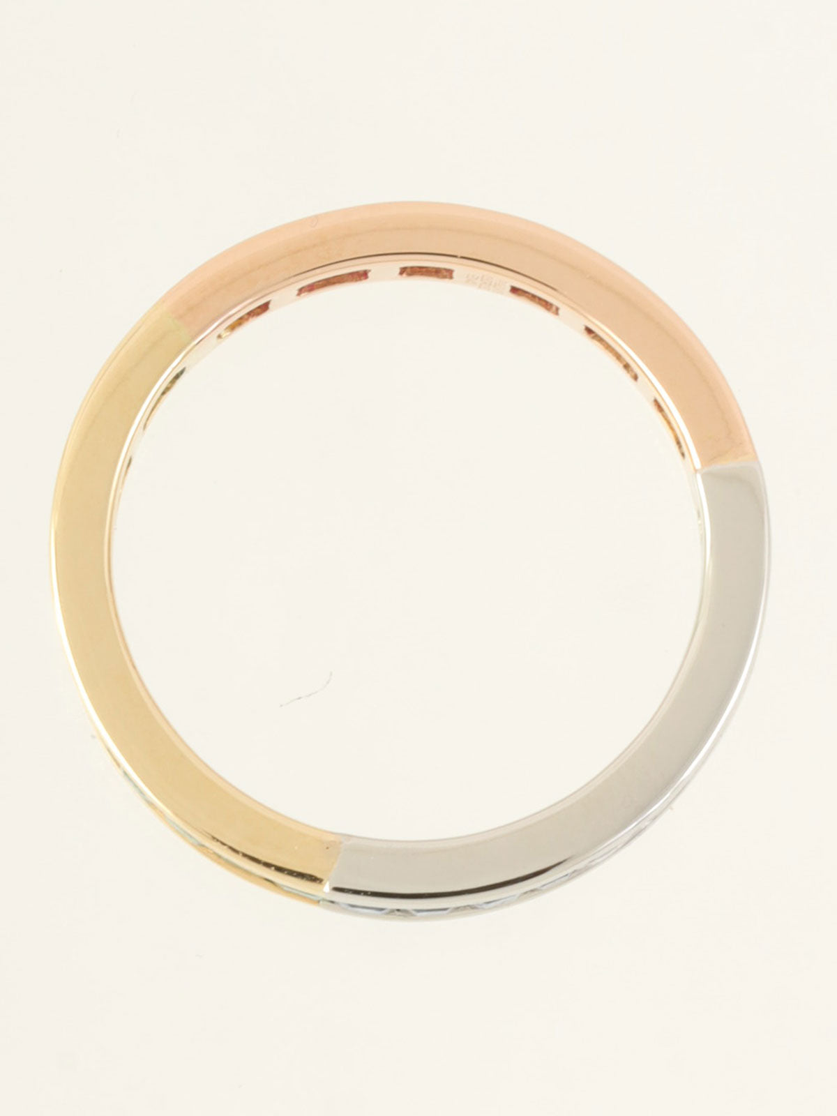 18Kプラチナエメラルドダイヤモンドデザインリング　ゴールド/シルバー/マルチ