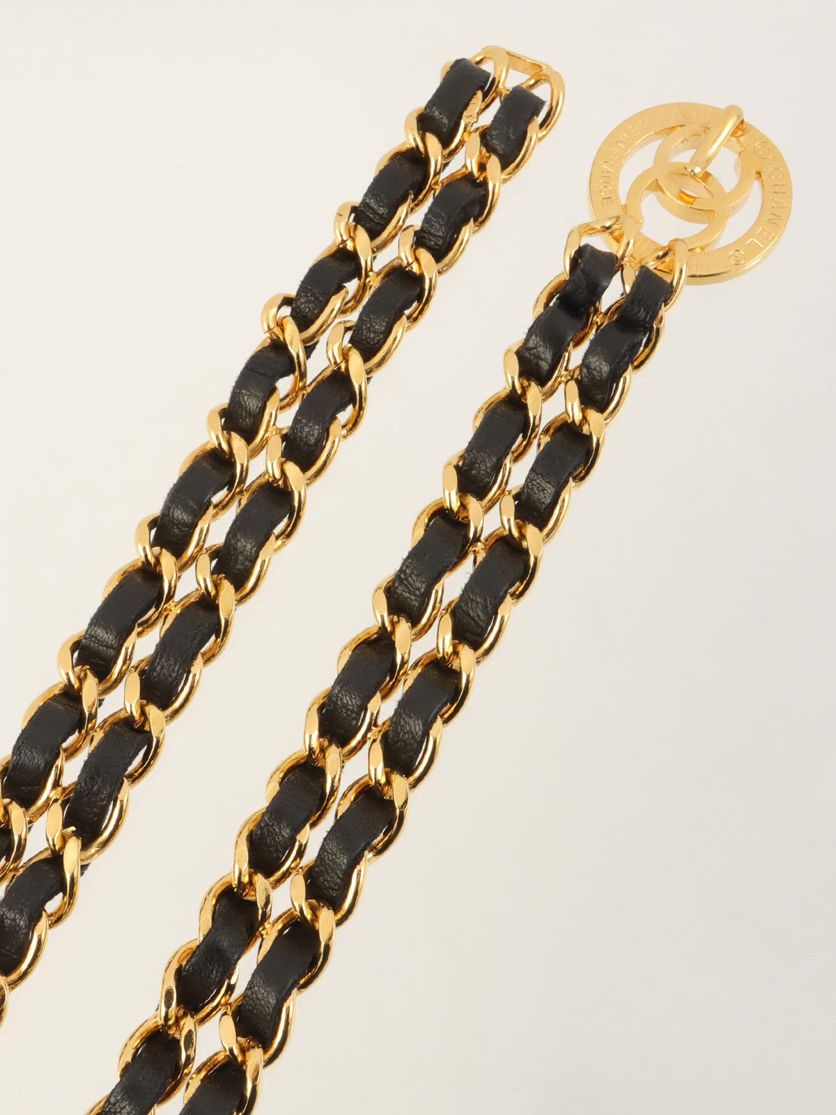 ラウンドCCマークバックルチェーンベルト ゴールド/ブラック