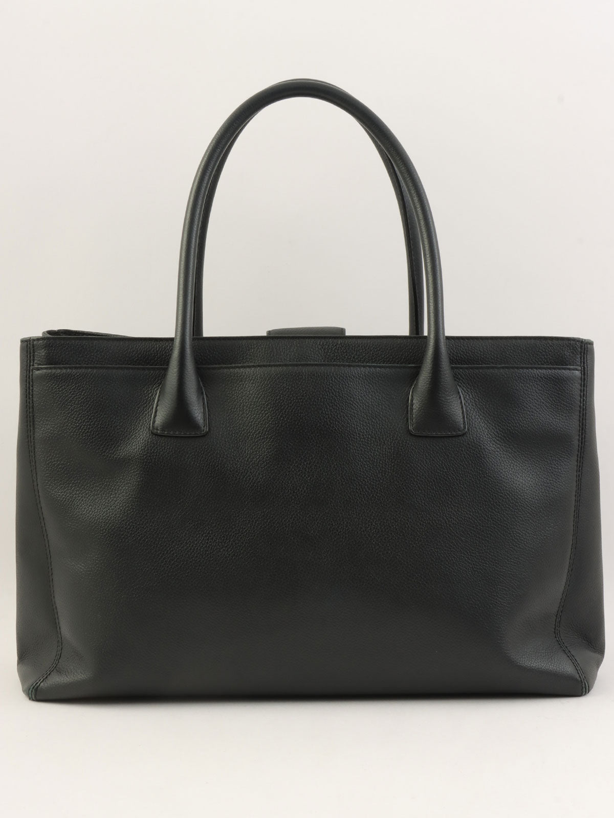 2013年頃製 キャビアスキンCCターンロックトートバッグ ブラック