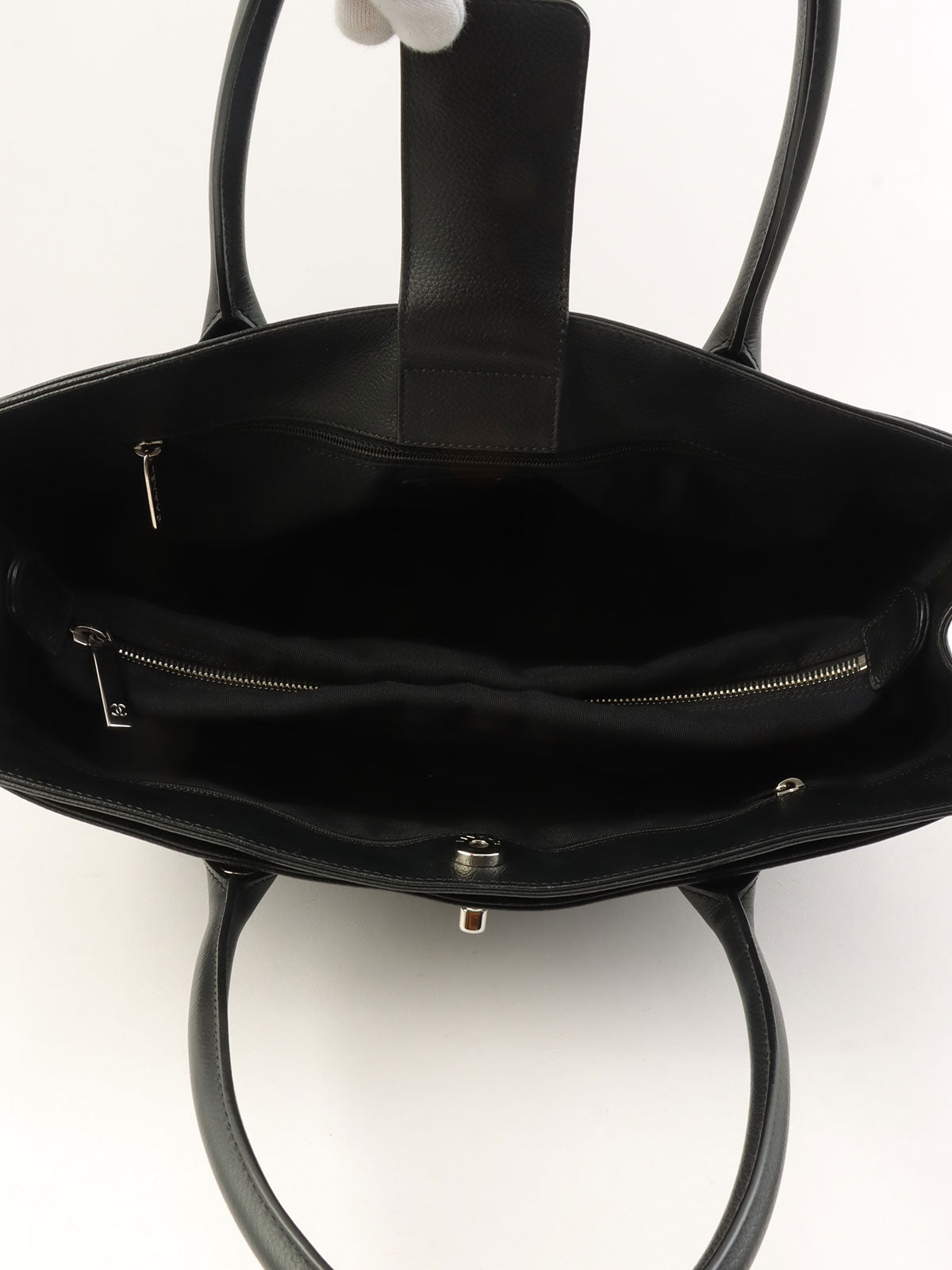 2013年頃製 キャビアスキンCCターンロックトートバッグ ブラック