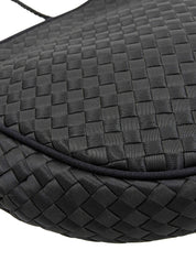 イントレチャートショルダーバッグ ブラック