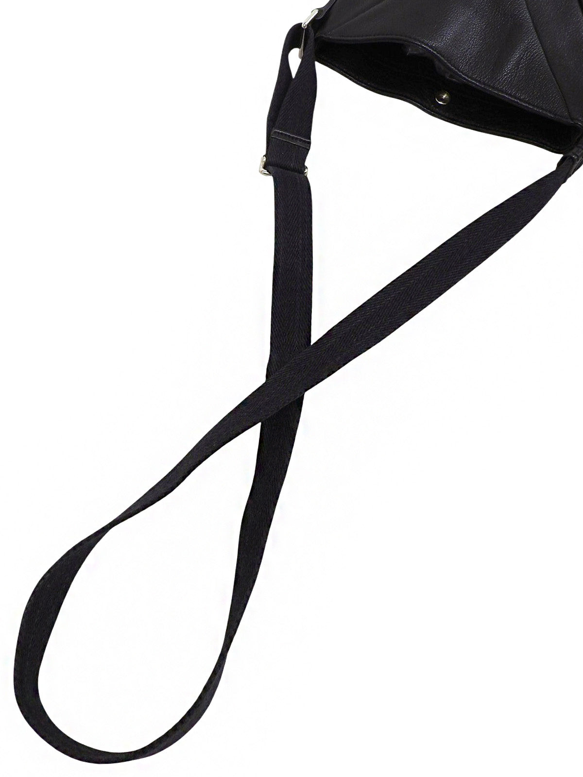 Y logo design shoulder bag, black