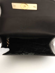 ロゴウッドクラスプワンショルダーバッグ　ブラック