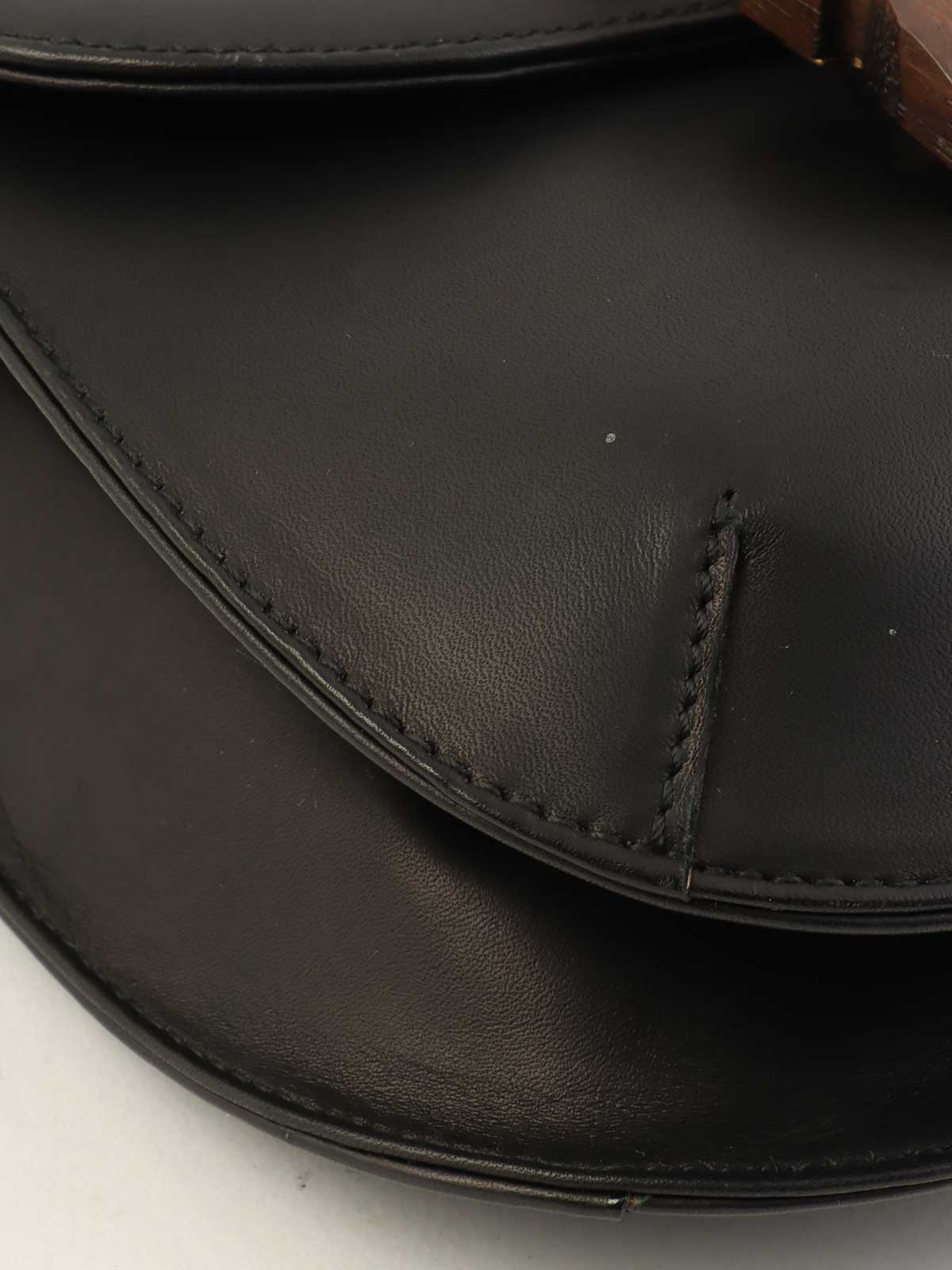 ロゴウッドクラスプワンショルダーバッグ　ブラック