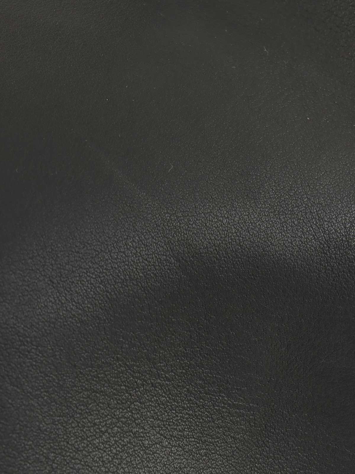 ロゴプレートショルダーバッグ　ブラック