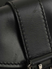 ロゴプレートショルダーバッグ　ブラック