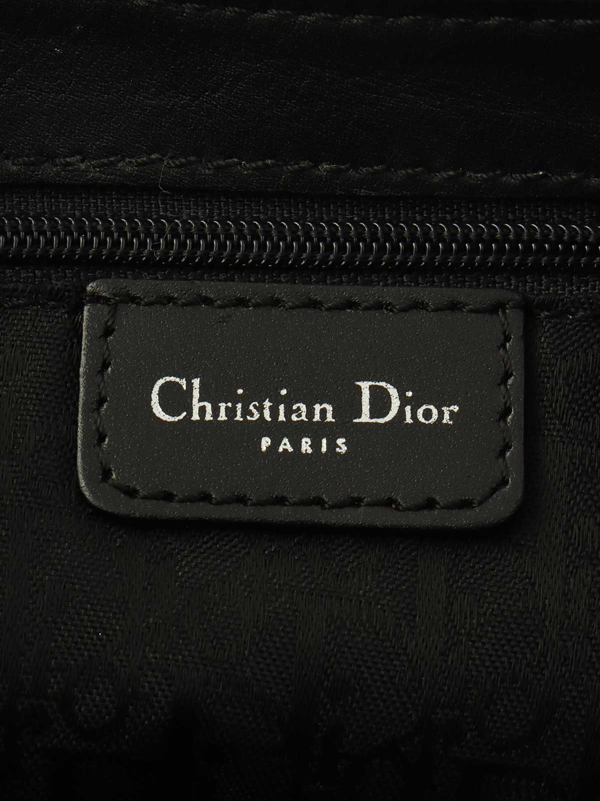 ロゴプレートショルダーバッグ　ブラック