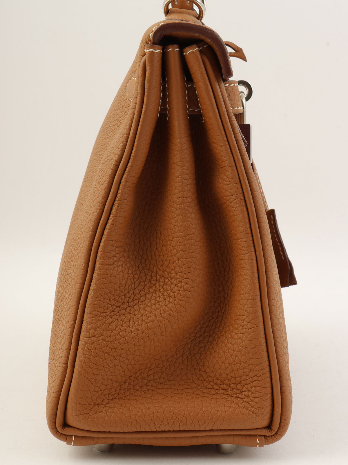 2019年製 ケリー25 ゴールド